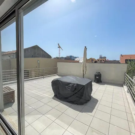 Brito Capelo Terrace T1 - 5 Guests Matosinhos