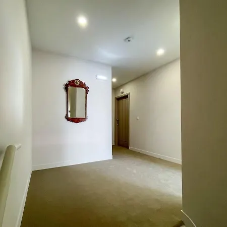 Apartamento Brito Capelo Terrace T1 - 5 Guests *
